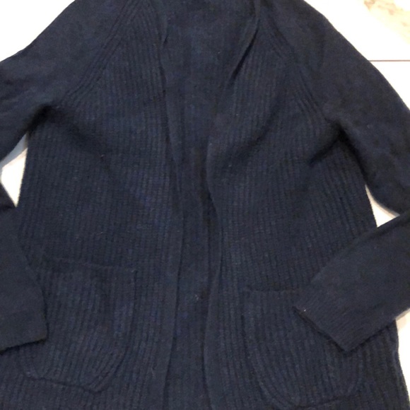 Gorgeous navy blue J. Crew wool cardigan XS - Picture 1 of 12